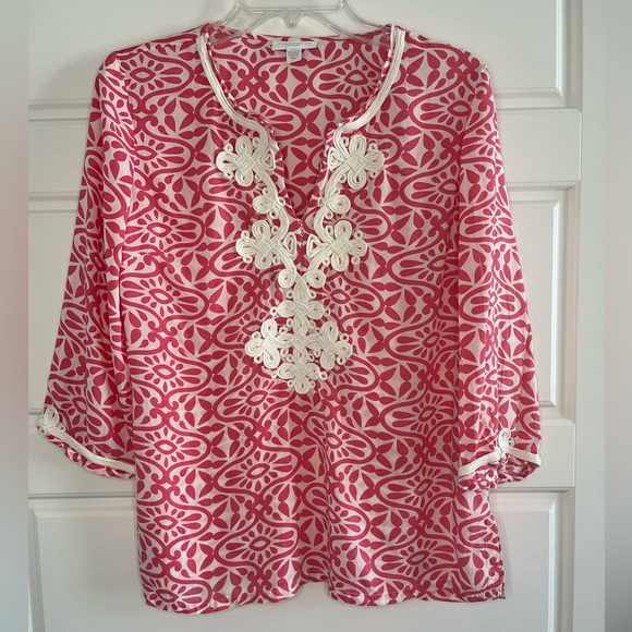 Charter Club Embroidered Split Neck Tunic Pink White Size PM Resort Cruise Chic - Picture 2 of 14
